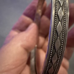 Vtg Sterling Silver Bangle Bracelet Approx 7 7/8” inside & 1/4” wide. 5.4+grams