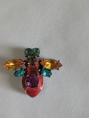 Retro Vintage Colorful Rhinestone Crystal Bee Pin Brooch Signed LOVE HUG