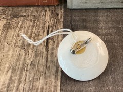 Miniature Life Like American Apple Pie On Plate Brooch Pin Vintage Ornament