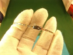 GORGEUOS LADY’S RHODIUM & GOLD PLATED STERLING SILVER “TINY PANEL LINK” BRACELET