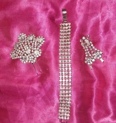 Vintage Estate Rhinestone Bracelet Earrings And Hair Pin Set