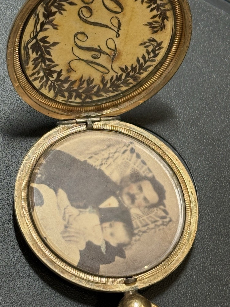 RARE Victorian Post Mortem Mourning Hair Pocket Watch Victorian