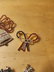 Lot Of 7 Vintage Christmas Brooches Bells Trees Candy Cane
