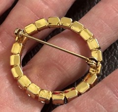 AB Aurora Borealis Clear Rhinestones Circle Pin Vtg Gold Tone Approx 1.5 Inches