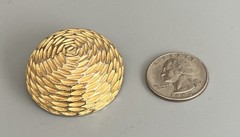 VTG Gold Tone Textured Domed Round 3-D Button Brooch Chunky 1.5”
