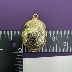 Vintage Double Sided Locket Gold Tone Etched Tender Touches 4 Photo Frames