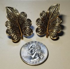 Vintage Gold Tone Leaf Leaves Screw Back Earrings For Fall/Autumn