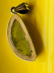 Vintage GREEN PREHNITE PENDANT Braided 925 Silver Glorious Shape 1 3/8″ x 5/8″