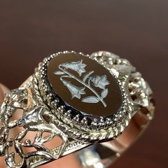 Whiting & Davis Intaglio Lily Flower Cameo Silvertone Hinged Bracelet Mesh Bags