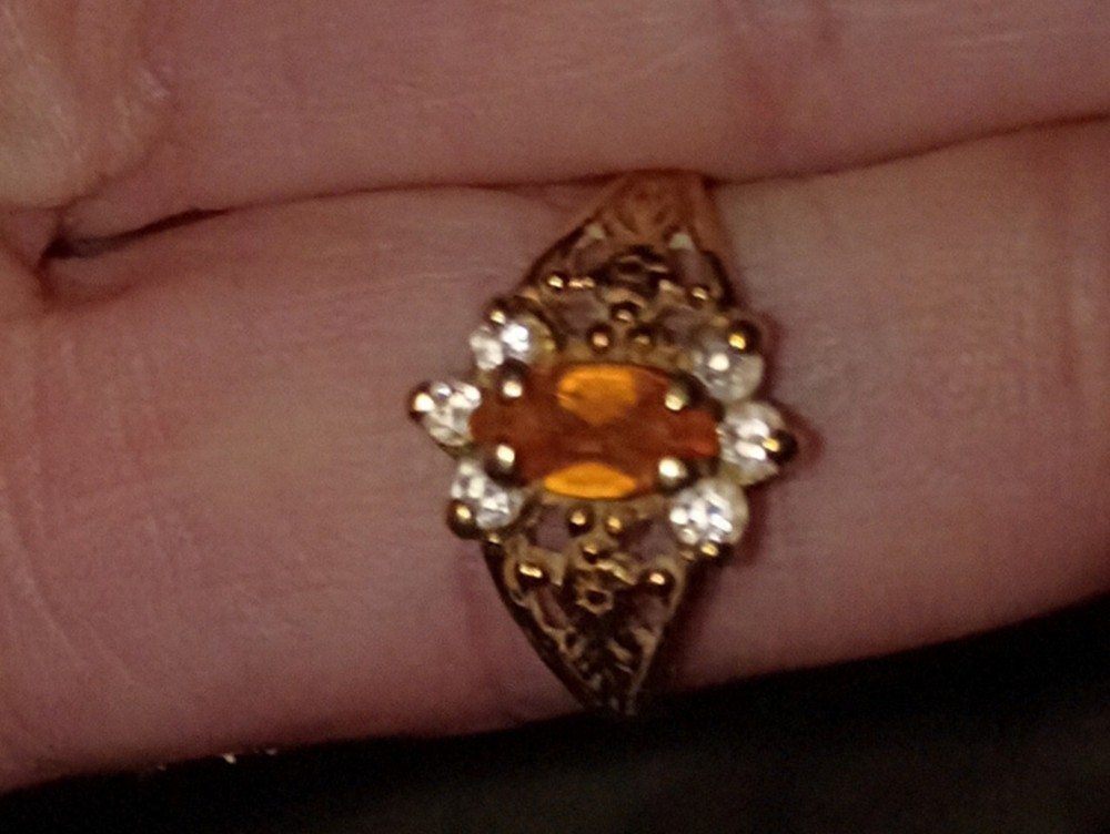 Vtg. 10K Yellow Gold Citrine Diamond Ring