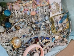 Beautiful Lot Of Estate Jewelry, Turquise, Teal & Green Many Signed