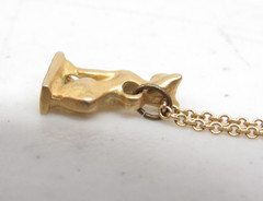 Metropolitan Museum Of Art Egyptian Gold Tone Bastet Mau Cat Pendant Necklace