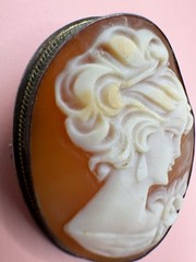 Italian Hand-Carved Oval Cameo Brooch