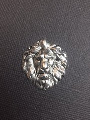 45054 – 2 Pc. Medium Lion Head Jewelry Finding Matte Silver Oxidized