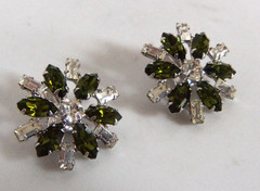 Vtg Signed B David Necklace Bracelet Earrings Set in Box w/Pamphlet Green Clear