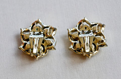 Vintage Aurora Borealis Crystal Glass Gold Tone Clip On Earrings