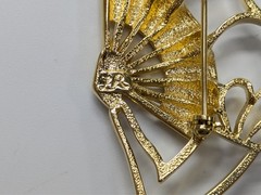 Vintage Lady Remington Woman & Fan Silhouette Gold Tone Brooch Pin 3.25″
