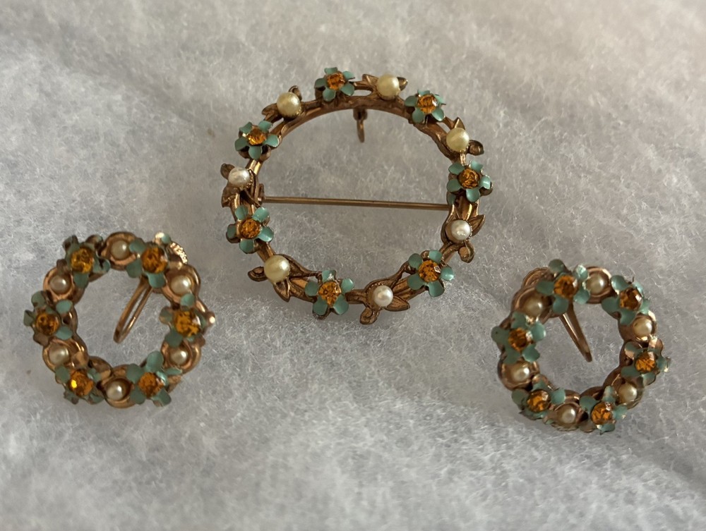 Vintage Blue Enamel Flower & Pearl Wreath Pin / Pendant and Earrings