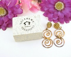 SPIRAL DANGLE EARRINGS Vintage Pierced Post Goldtone Handcrafted Tolarams 2 5/8″