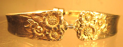Wonderful Vintage Silver Plate Spoon Bracelet W/ Toggle Clasp 7.5” length