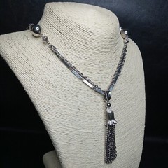 Vintage Jewelery Multiple Chains Necklace Whit Tassel. 8376