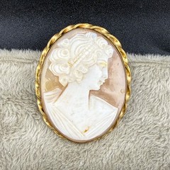 Vintage Cameo Brooch Carved Gold Tone Pendant Bale