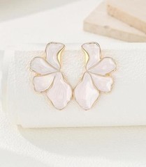 Irregular Unique Statement White Flower Earrings Big Floral Chunky Gold white