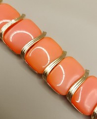 Vintage Lisner Orange Thermoset Bracelet Gold Tone Mid Century 1950s 1.6oz