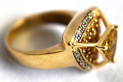 Beautiful 10K Solid Gold, Citrine, Diamonds and Yellow Topaz Ring Size 6