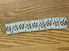 LISNER 7″ Silver Tone SEGMENTED Link BRACELET Brushed & Polished Leaf Vine BARK