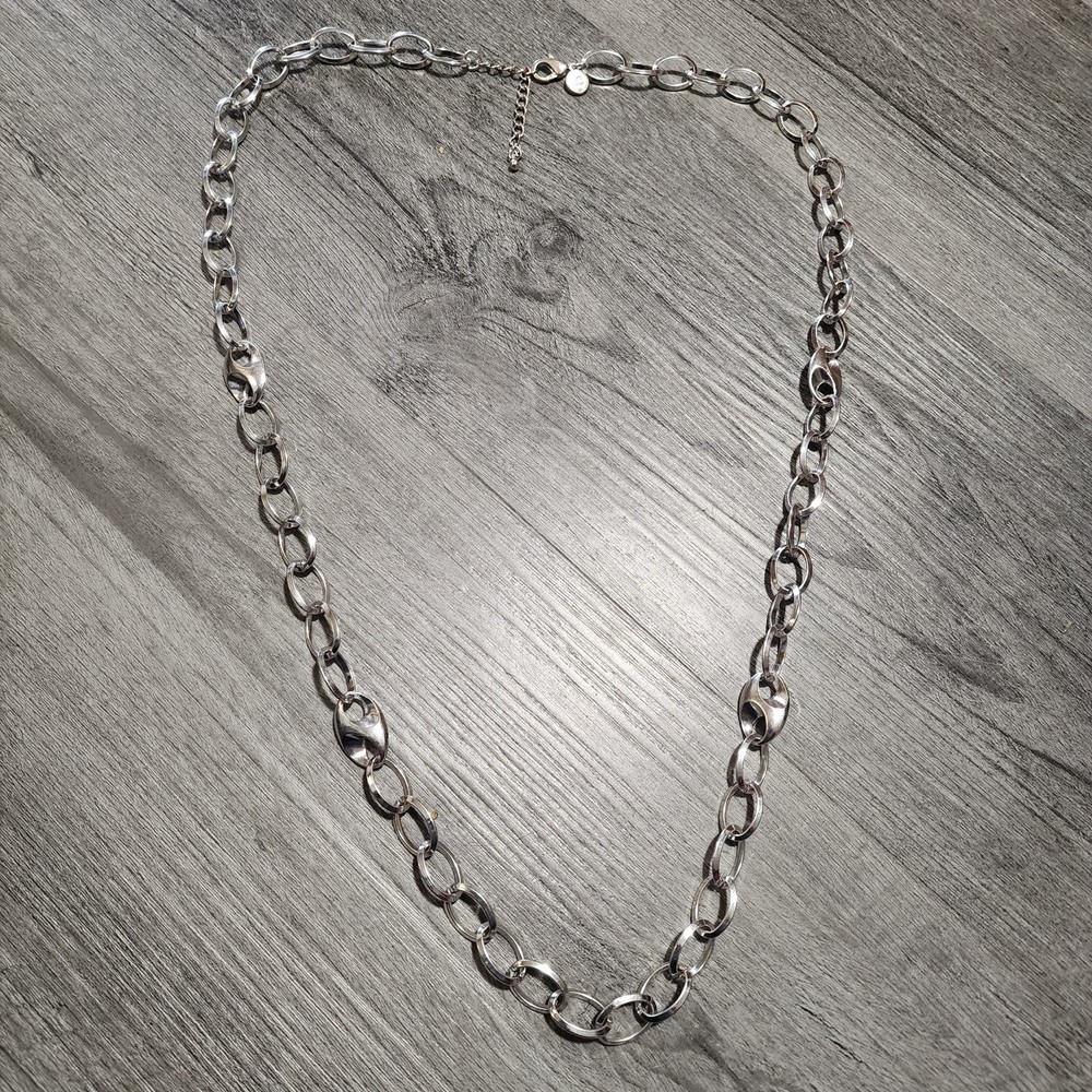 Liz Claiborne Silver Tone Choker Necklace Long Chain 41″ Hammered Links Signed