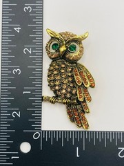 Gold-Tone Rhinestone Owl Brooch -29B