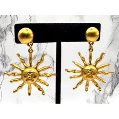 Matte Gold Sun Face Dangle Earrings 2″ Drop Celestial Signed Avon