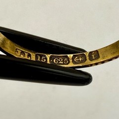 eBay Live Victorian Antique 15k Solid Yellow Gold Garnet Ring, Size 8.25