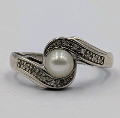 Nevada Silver Mines Vtg Sterling Silver Pearl & White Topaz Bypass 925 Ring Sz 7