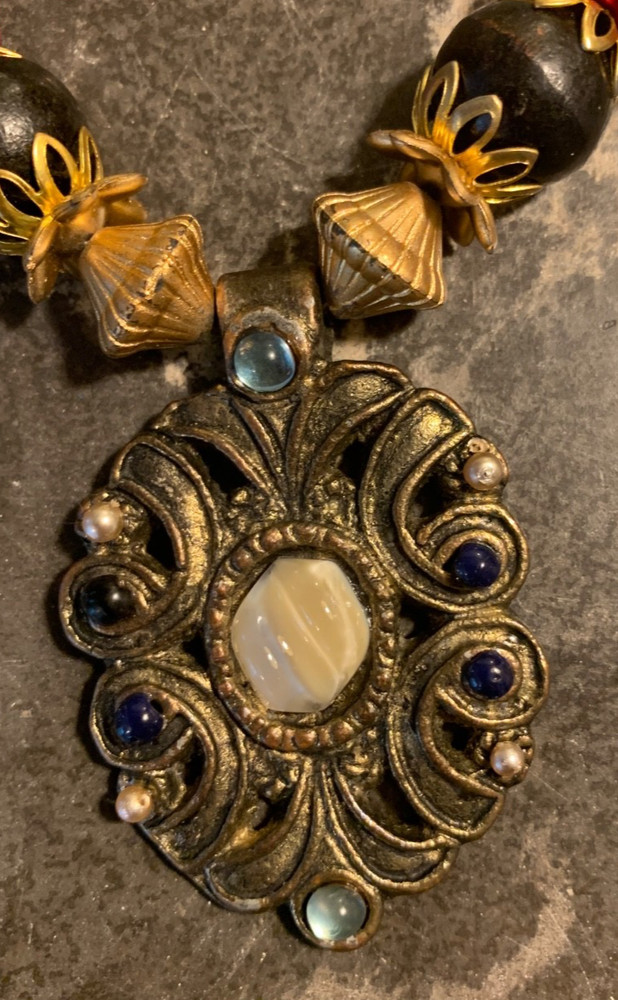 tribal chunky goldtone metal pendant, wood beads 12″ drop hook/eye fastener