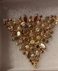 Vintage Juliana D&E Large Rhinestone Brooch Beautiful Goldtone 3″×3″