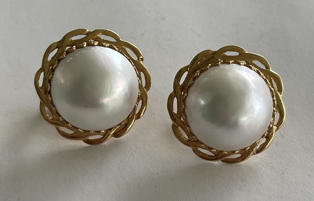 15.5mm Mabe Pearl 14K Yellow Gold Omega Back Estate Earrings 9.6 Grams