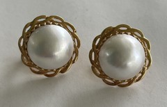 15.5mm Mabe Pearl 14K Yellow Gold Omega Back Estate Earrings 9.6 Grams