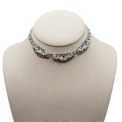 Elegant Swag Design Sparkling Rhinestone Silver Tone Art Deco Style Vtg Necklace