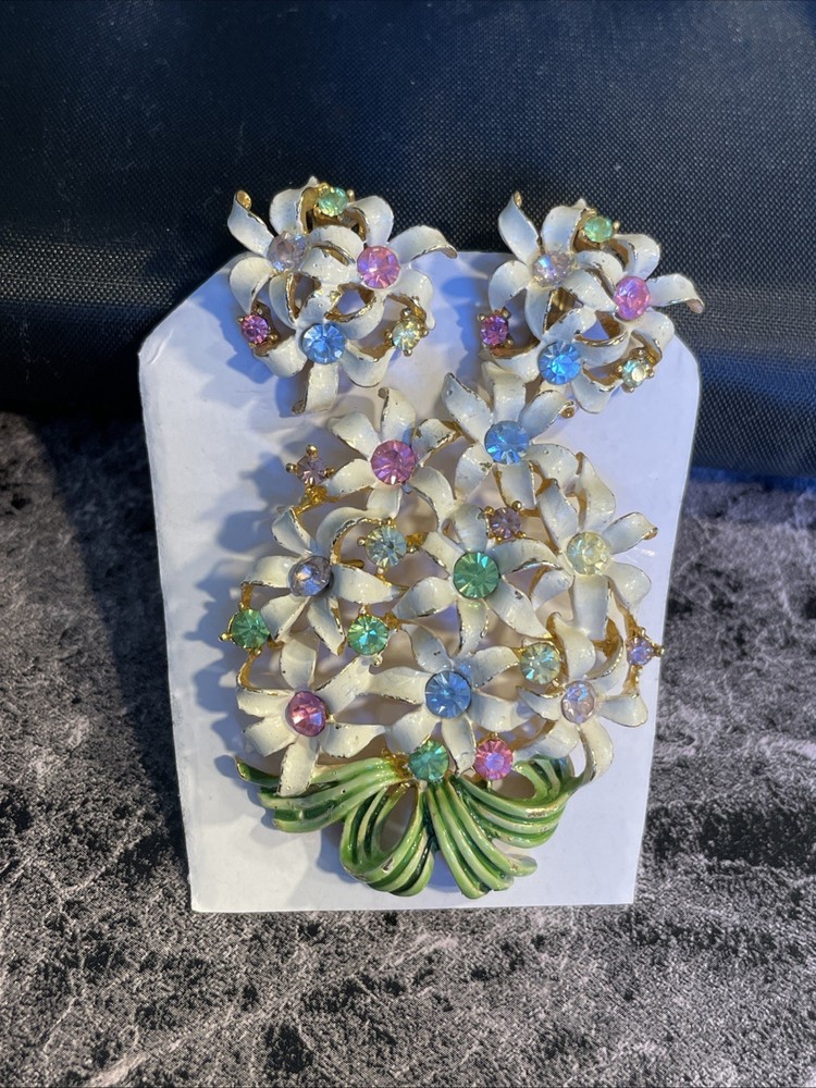 Vintage Rhinestone Gold Tone Enamel Flower Brooch Pin Clip Earrings Set YD-48