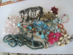 Costume Jewelry 2 Lb Stone Plastic Necklace Bracelet Pin Retro Vintage Bag #4