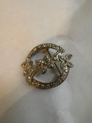 rhinestone brooch vintage jewelry