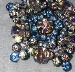 Vintage Juliana “BOOK PIECE” AB Crystal Starburst Brooch & Clip Earrings #1355