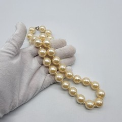 Vintage Faux Pearl Beaded Classic Necklace 19″