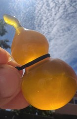 Vintage Natural Half Beeswax Half Amber Hulu Gourd Pendant Estate Collect Gift