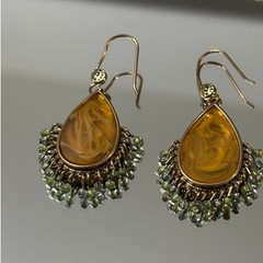 Monet Teardrop Amber Gold Tone Dangle Earrings Beaded Boho Vintage Chic