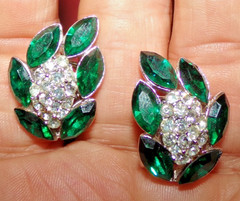 CROWN TRIFARI signed earrings with amazing green stones-SALE!!!