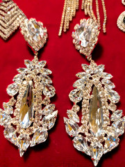 Lots of 7 Pairs Of Rhinestone Dangle Earrings Proms Wedding