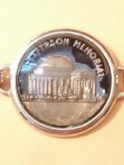 VINTAGE WASHINGTON LANDMARK BRACELET GREAT FOR ANY COLLECTION!